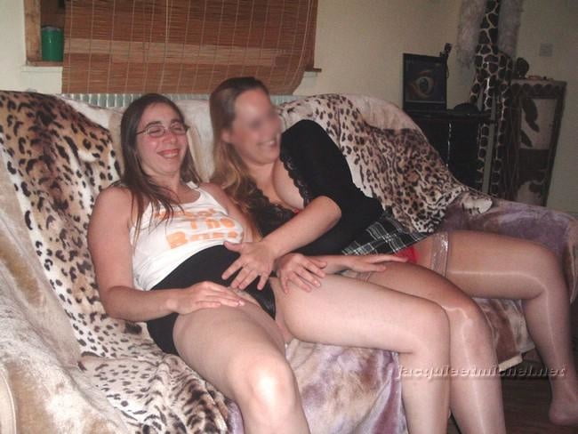 Verdrehte Mütter
 #105165656