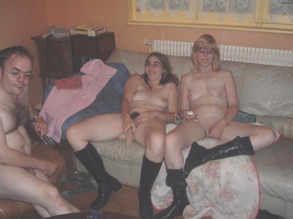 Verdrehte Mütter
 #105165674