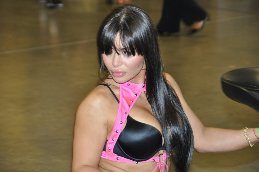 Chicas 253
 #81822663