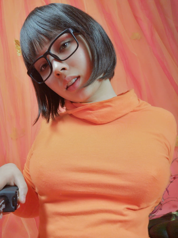 Cosplay - Velma Dinkley #105211033