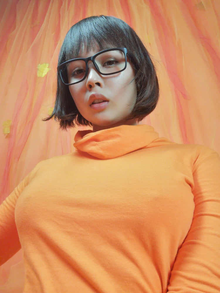 Cosplay - Velma Dinkley #105211036