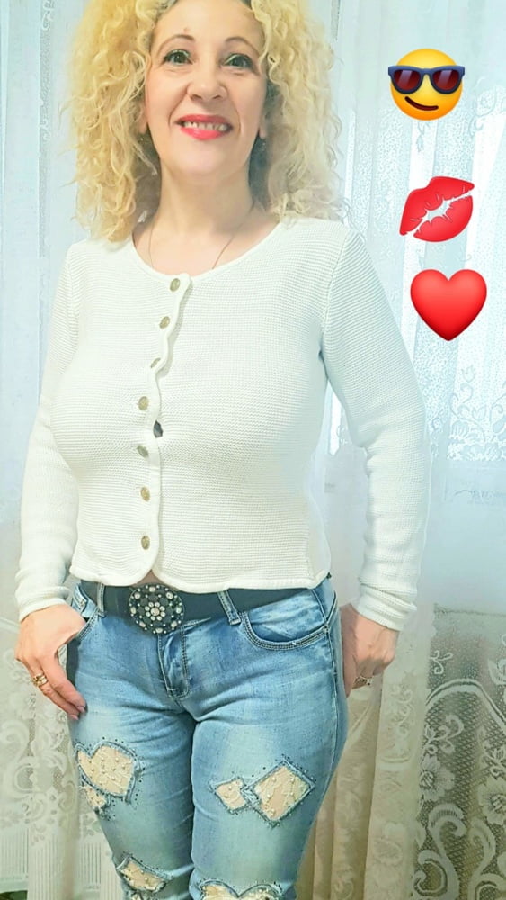 フェイスブックの女たち
 #99997830