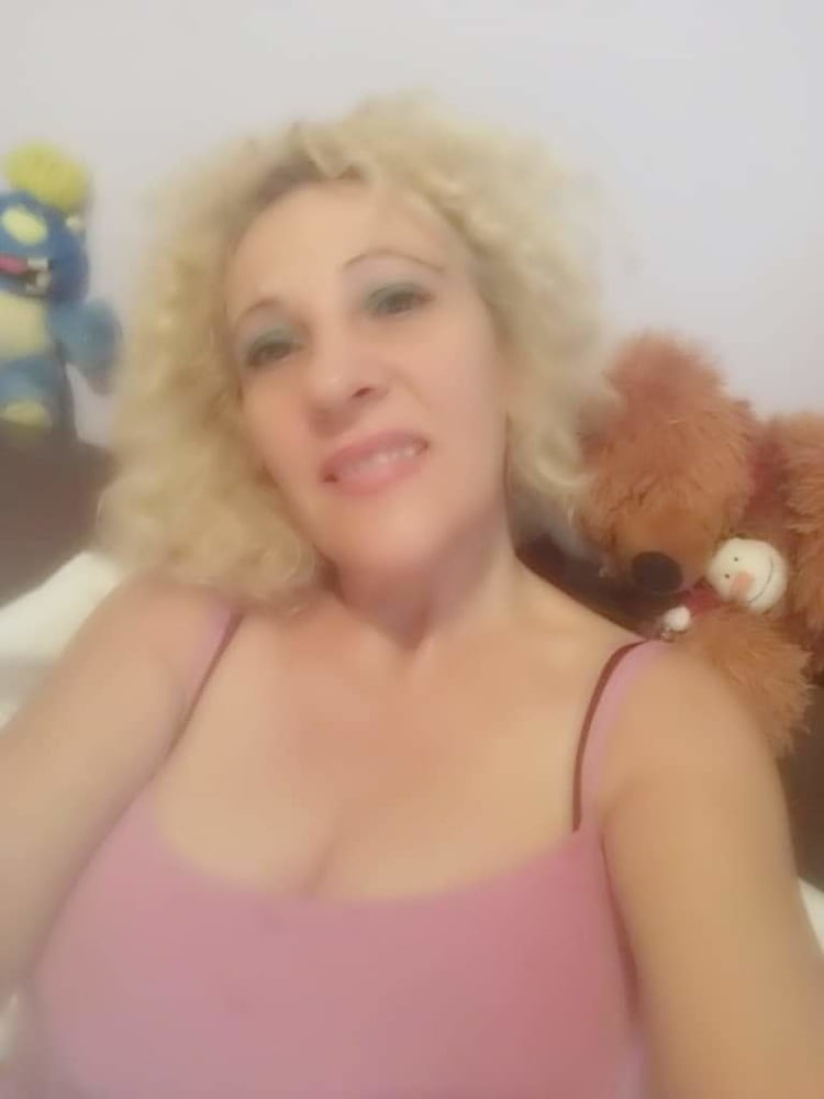 Facebook milfs
 #99997919