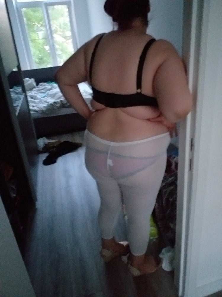 ヒジャブ
 #87662381