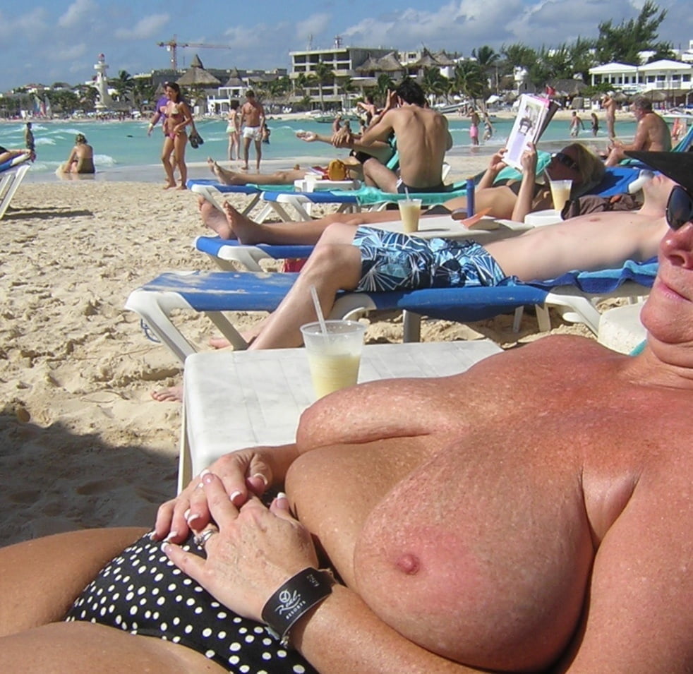 盗撮オッパイ母
 #97863570