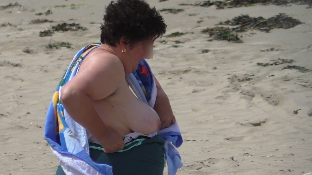 盗撮オッパイ母
 #97863799