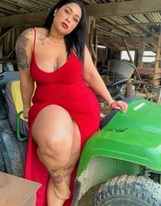 What U think bout Plus Sizes #98787932