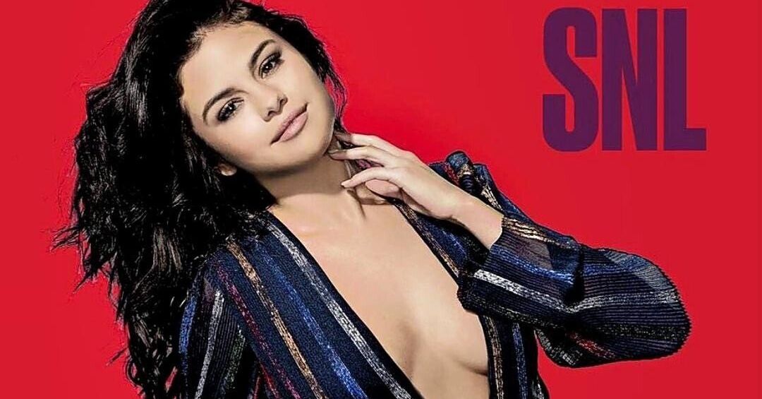 Selena Gomez nude #107578571