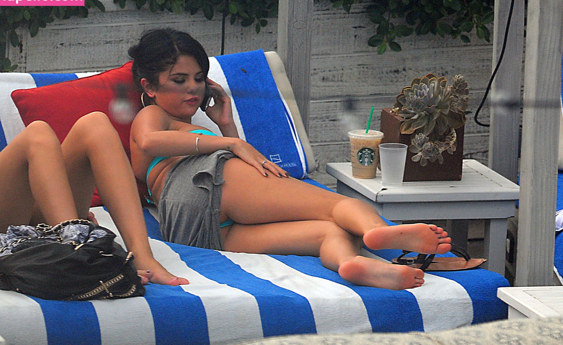 Selena Gomez nude #107579094