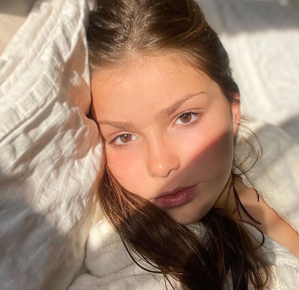 Lena Gross nackt #108984870