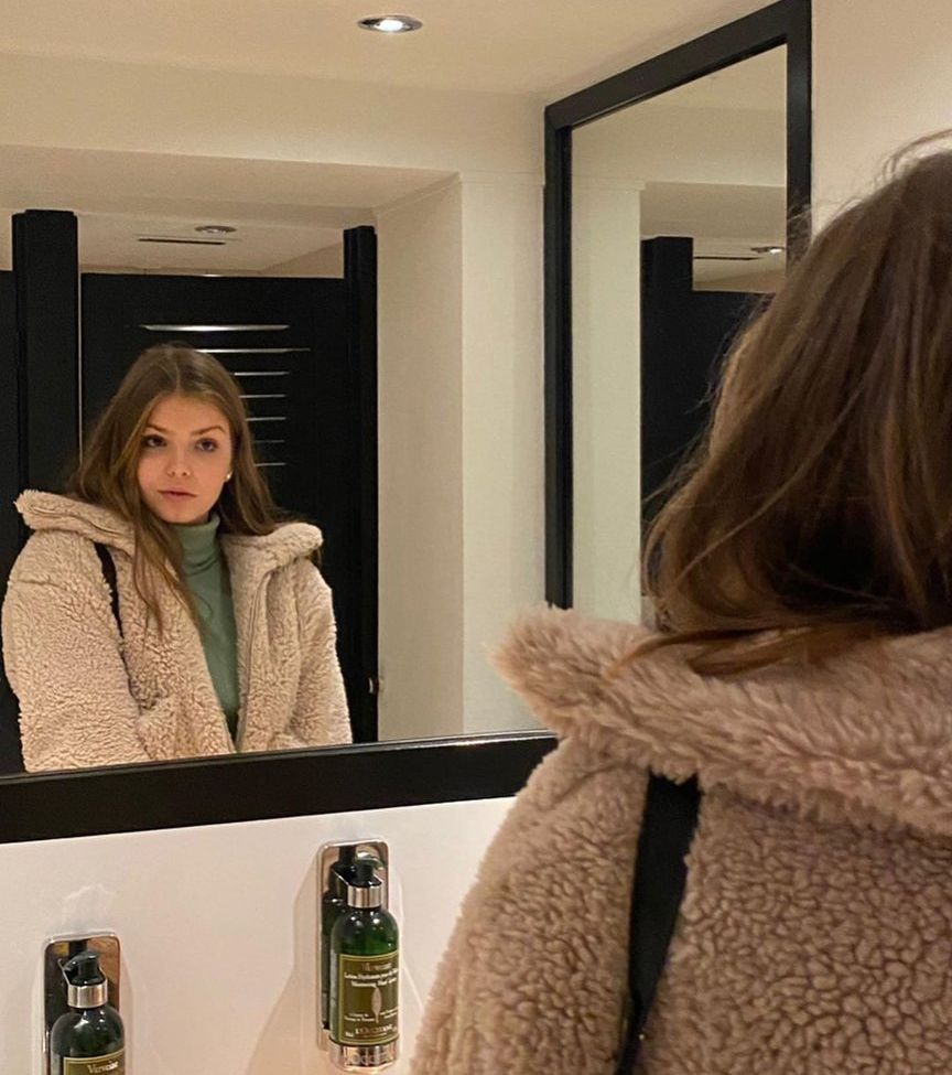 Lena Gross nackt #108984907