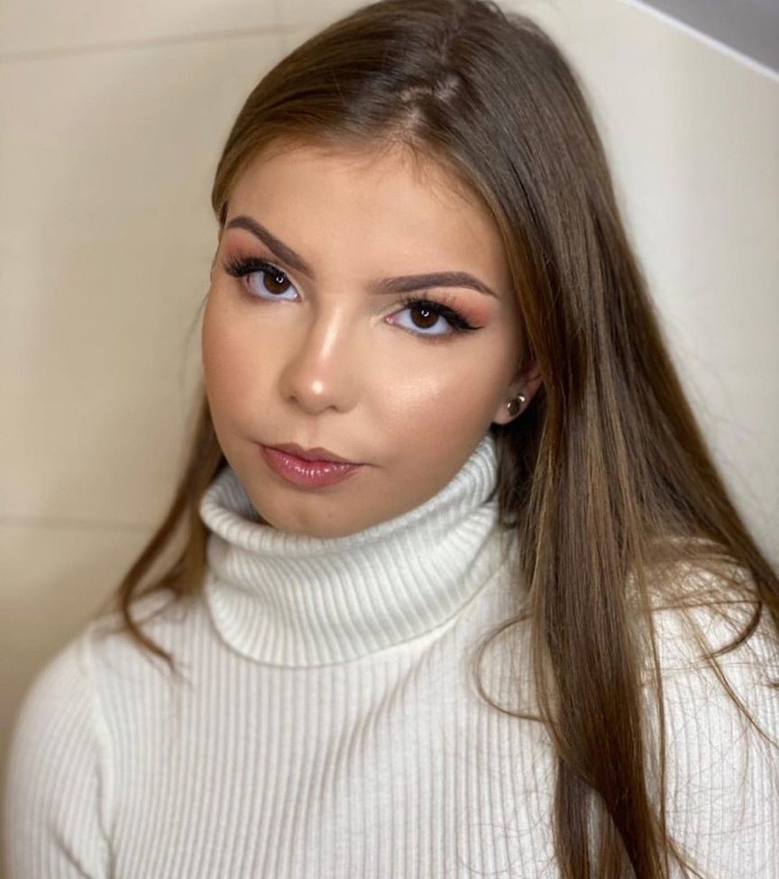 Lena Gross nackt #108984909