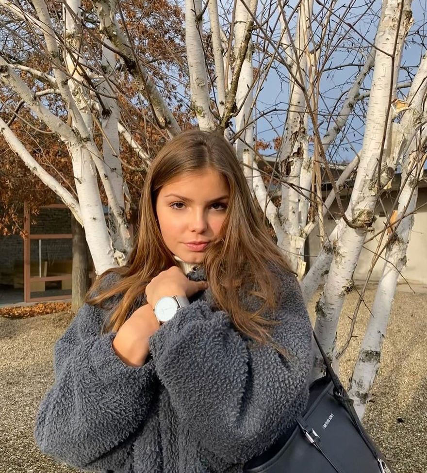 Lena Gross nackt #108984917