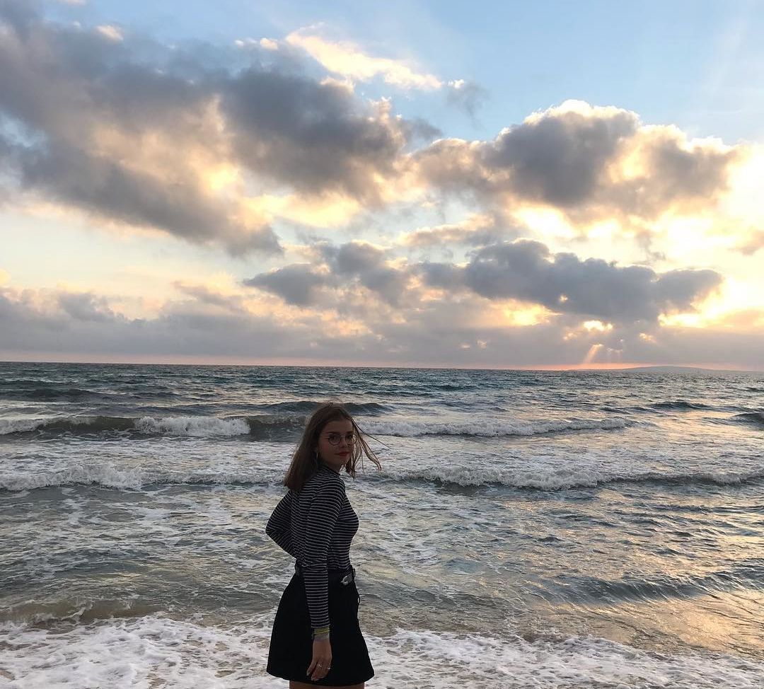 Lena Gross nackt #108984985