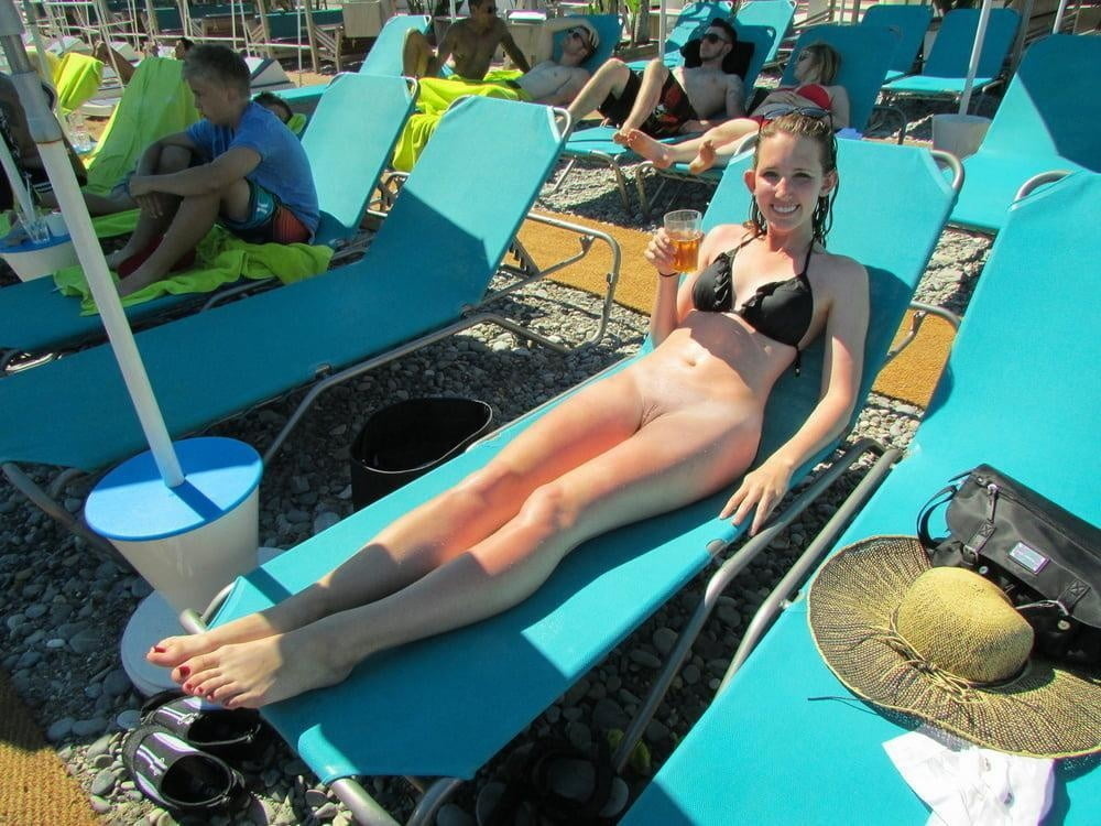 Monokini 4
 #93675955