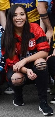 Chica asiática carga 4
 #105190874