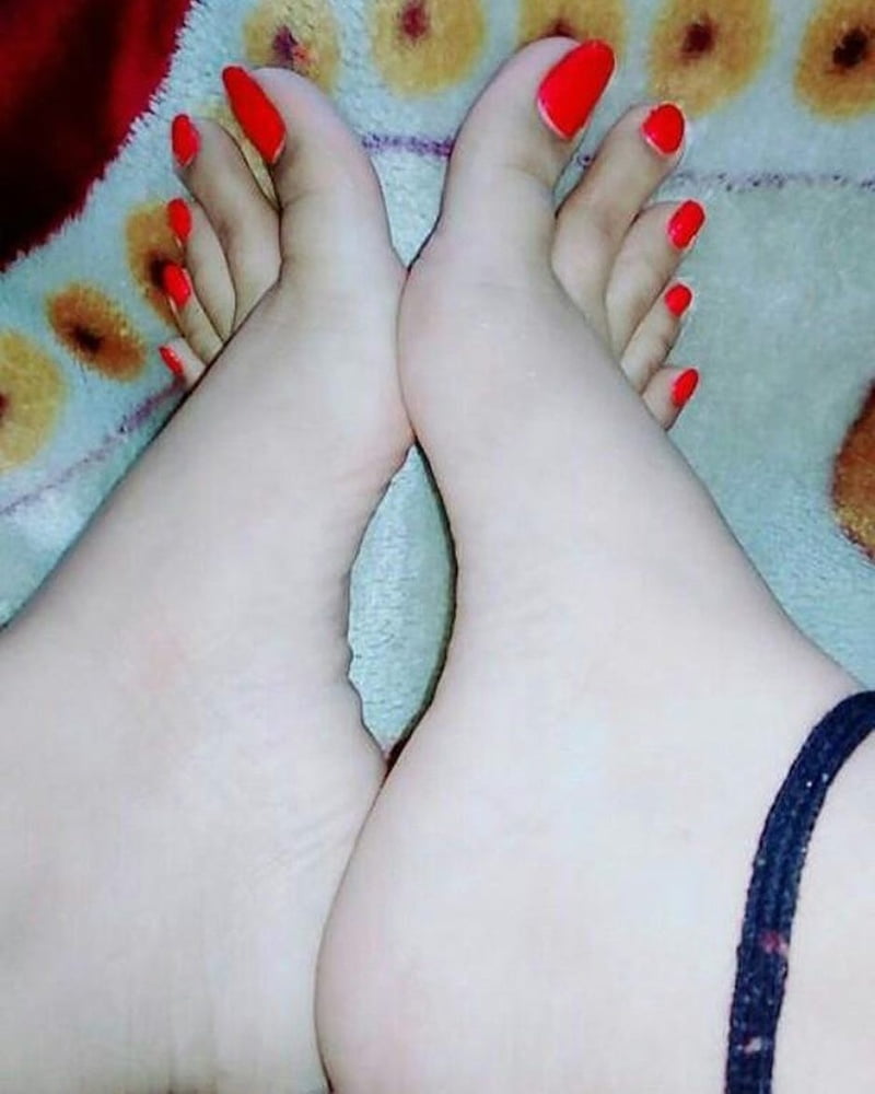 Magnifiques pieds indiens
 #98925277