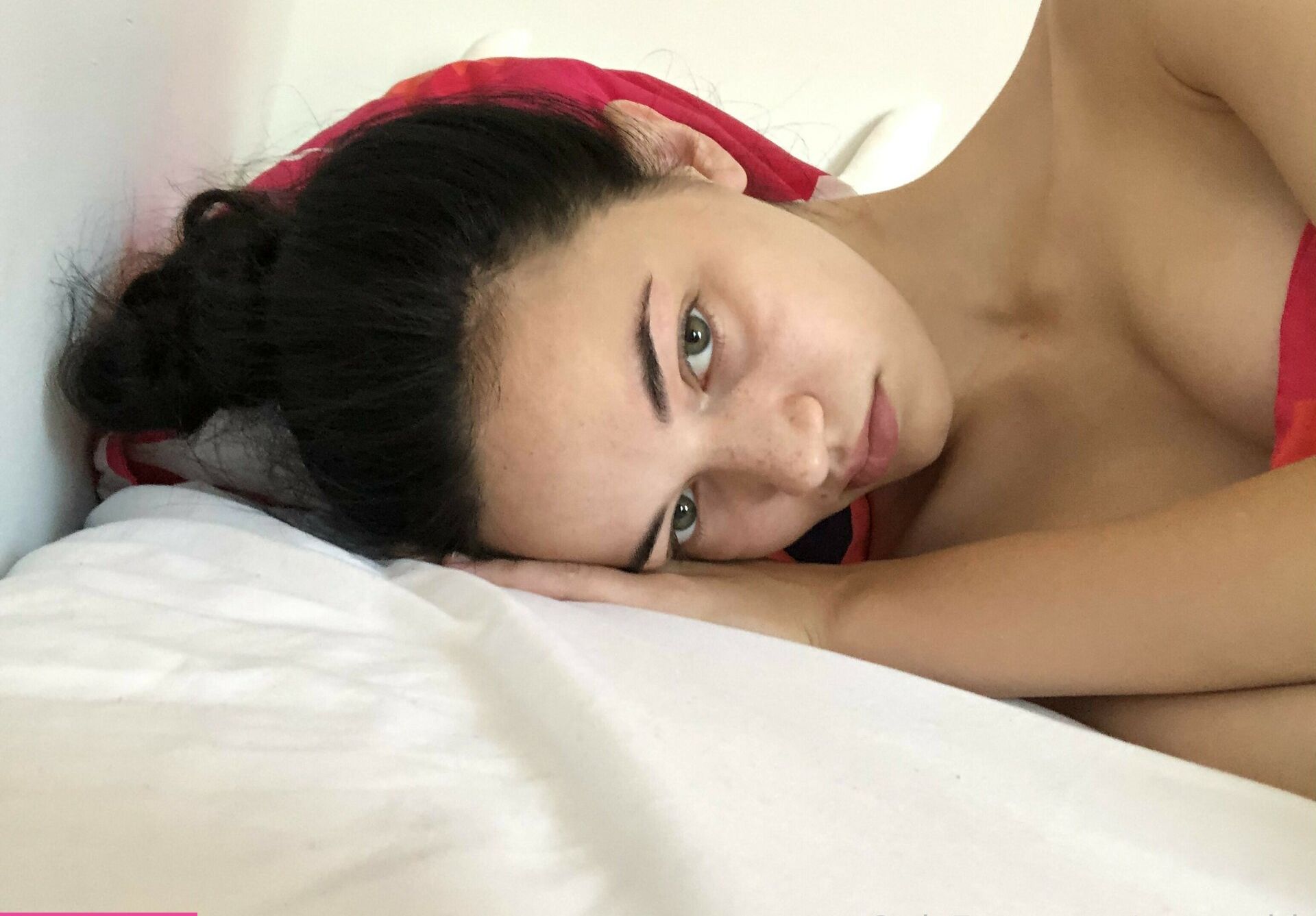 Rylrat nude #108435992