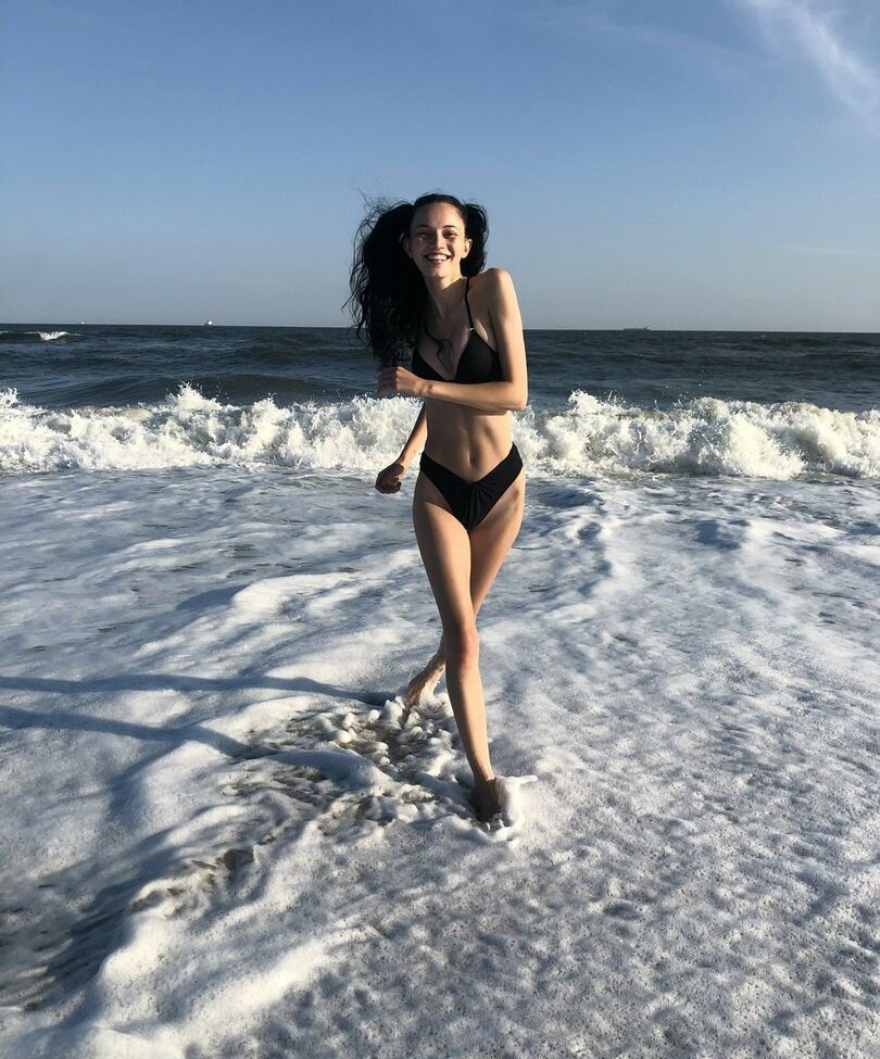 Rylrat nude #108435998