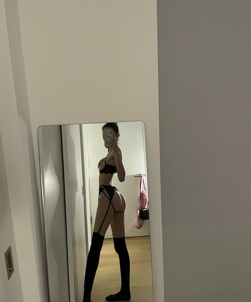 Rylrat nude #108436008