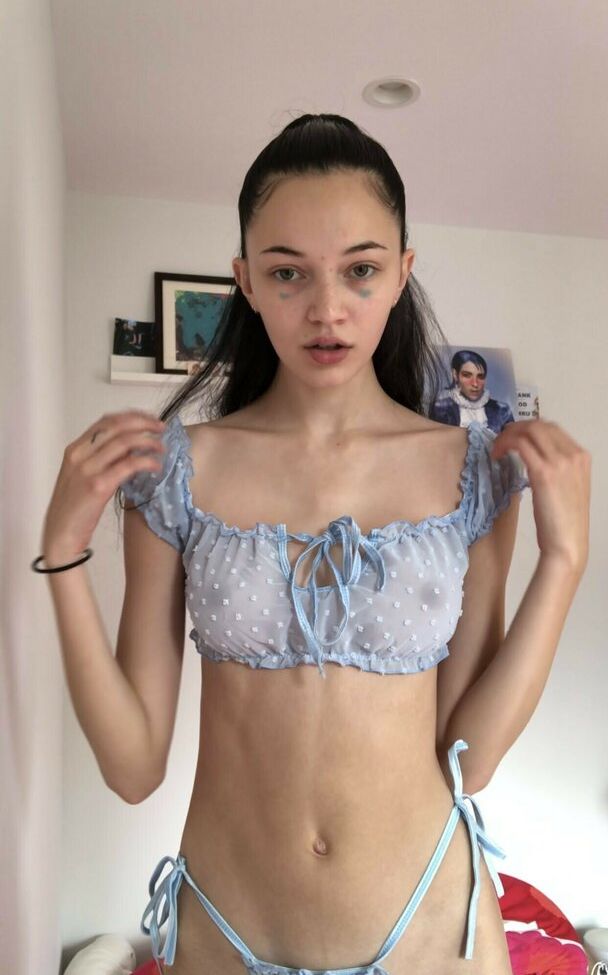 Rylrat desnuda #108436034