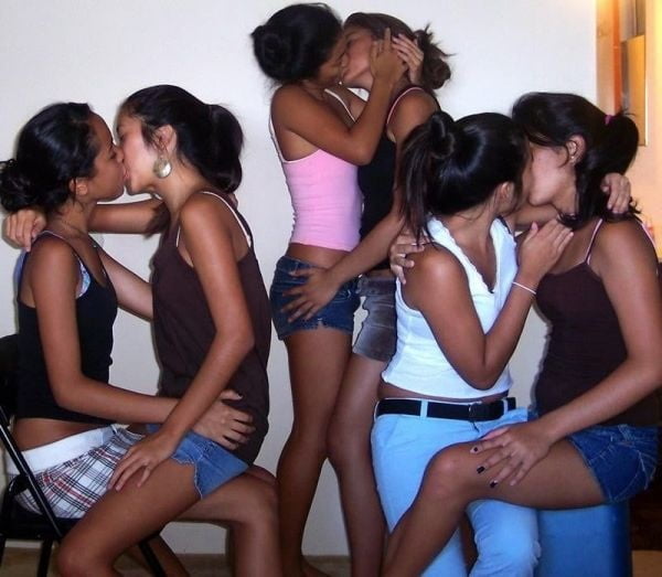 Lesbiaans 8
 #94968087