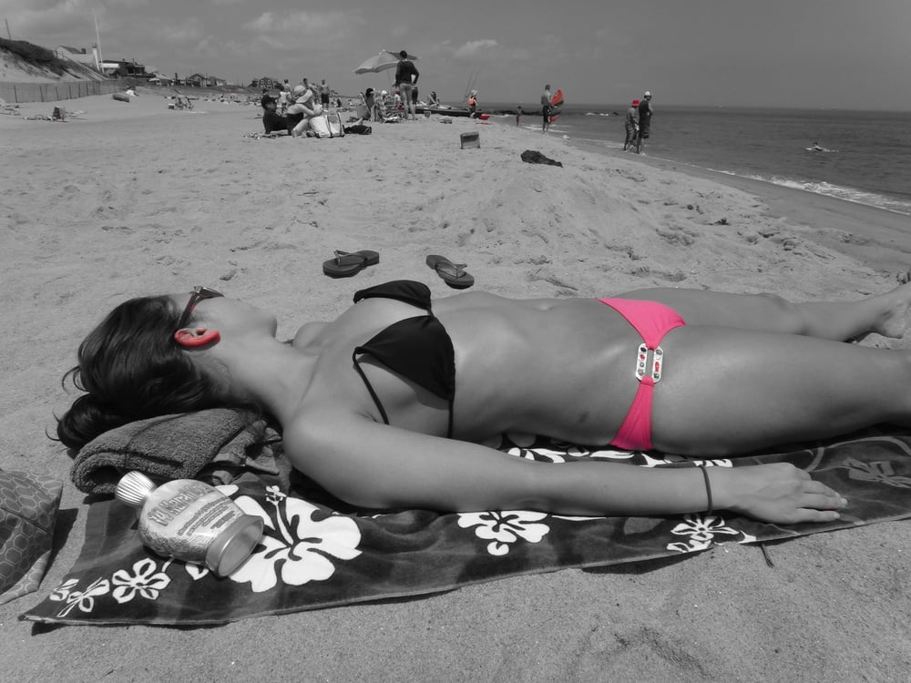 休暇中のセクシーな女性たち
 #103180279