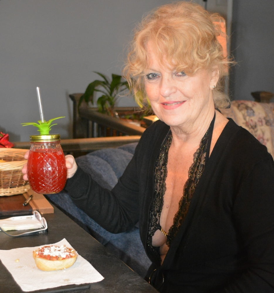 Caryl (cblondie2178)
 #97655816