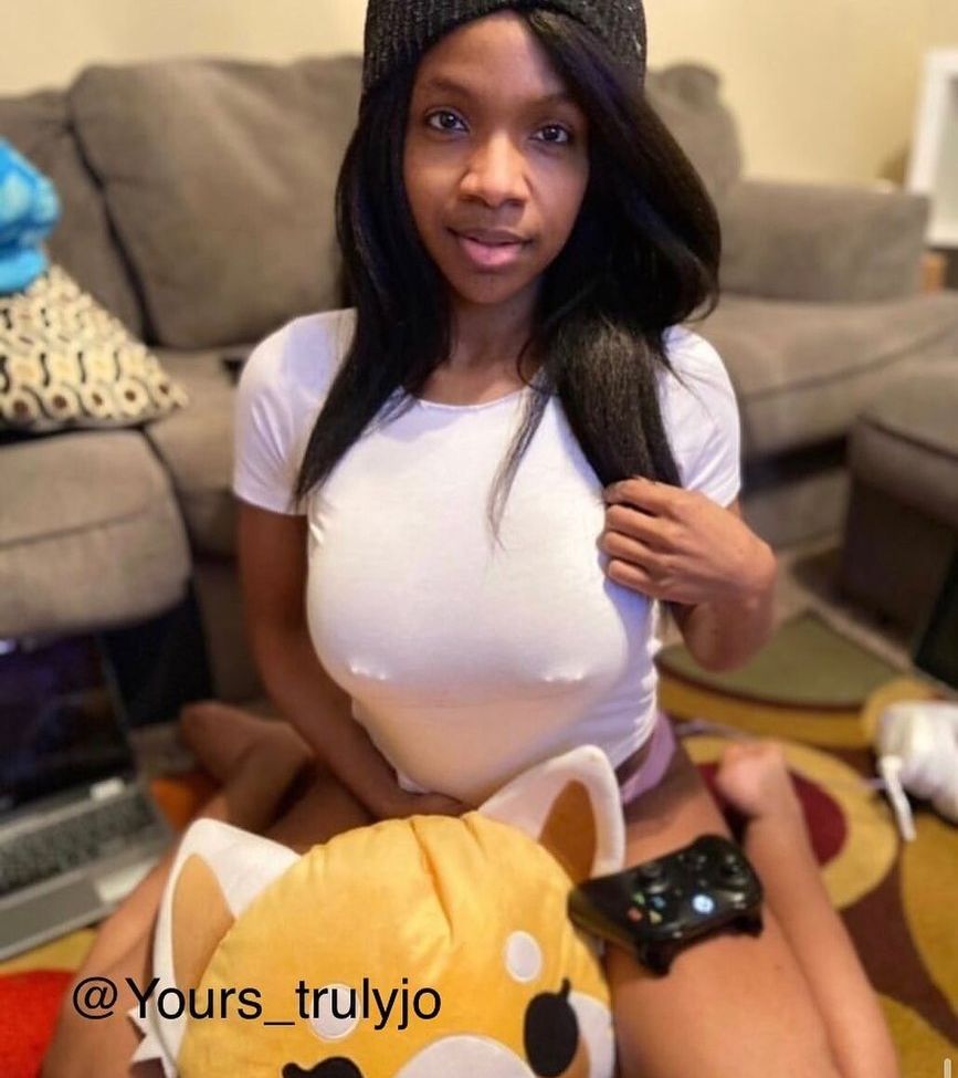 Yours_trulyjo desnuda #108123049