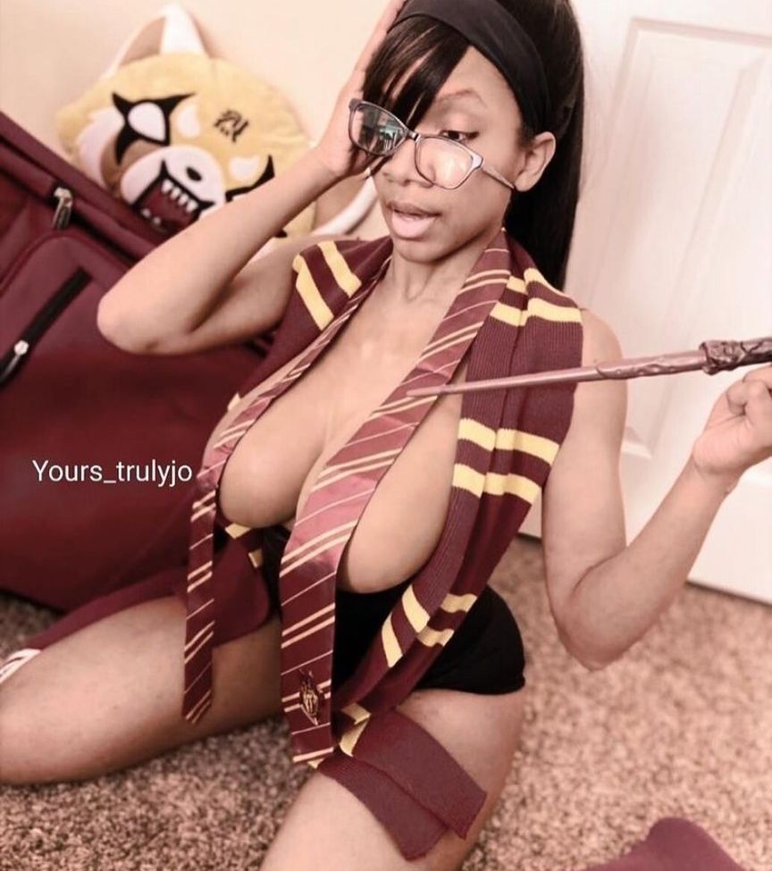 Yours_trulyjo desnuda #108123055