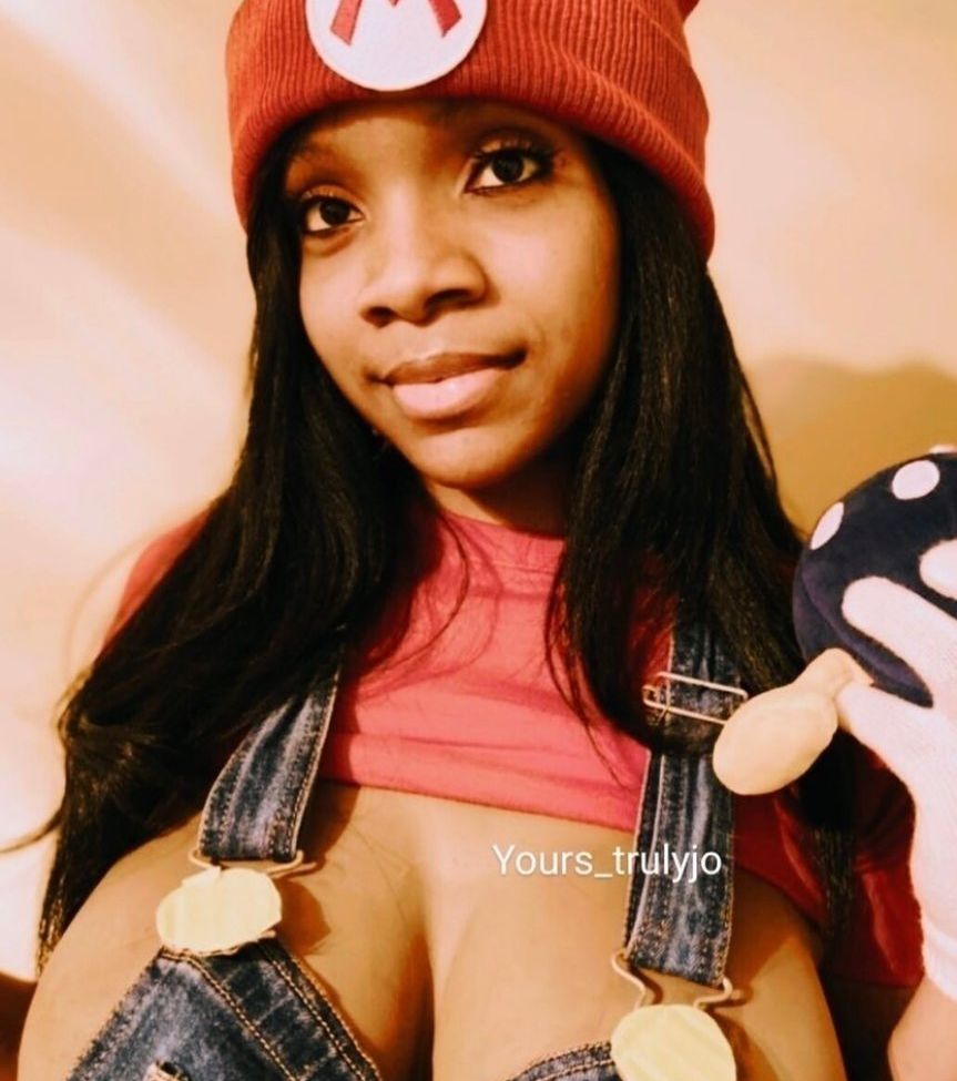 Yours_trulyjo desnuda #108123067