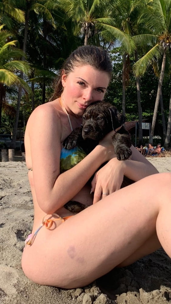 Julia Fuchs
 #105871638