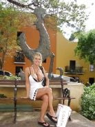 Mechelle montes
 #90109014