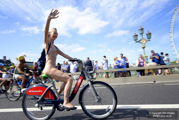 London WNBR Gilf , who has more #97804825