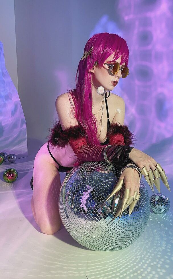 Likeassassin nackt #108876804