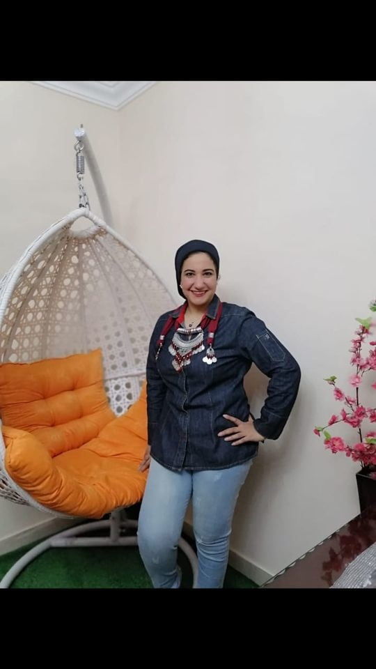 Hanaa - musulmano hijabi avvocato egiziano caldo
 #79685246