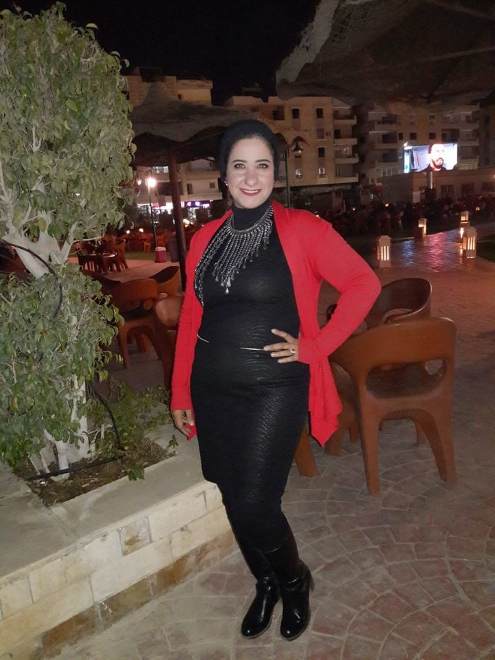 Hanaa - musulmano hijabi avvocato egiziano caldo
 #79685253