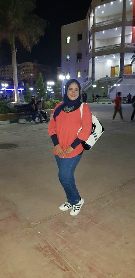 Hanaa - musulmano hijabi avvocato egiziano caldo
 #79685291