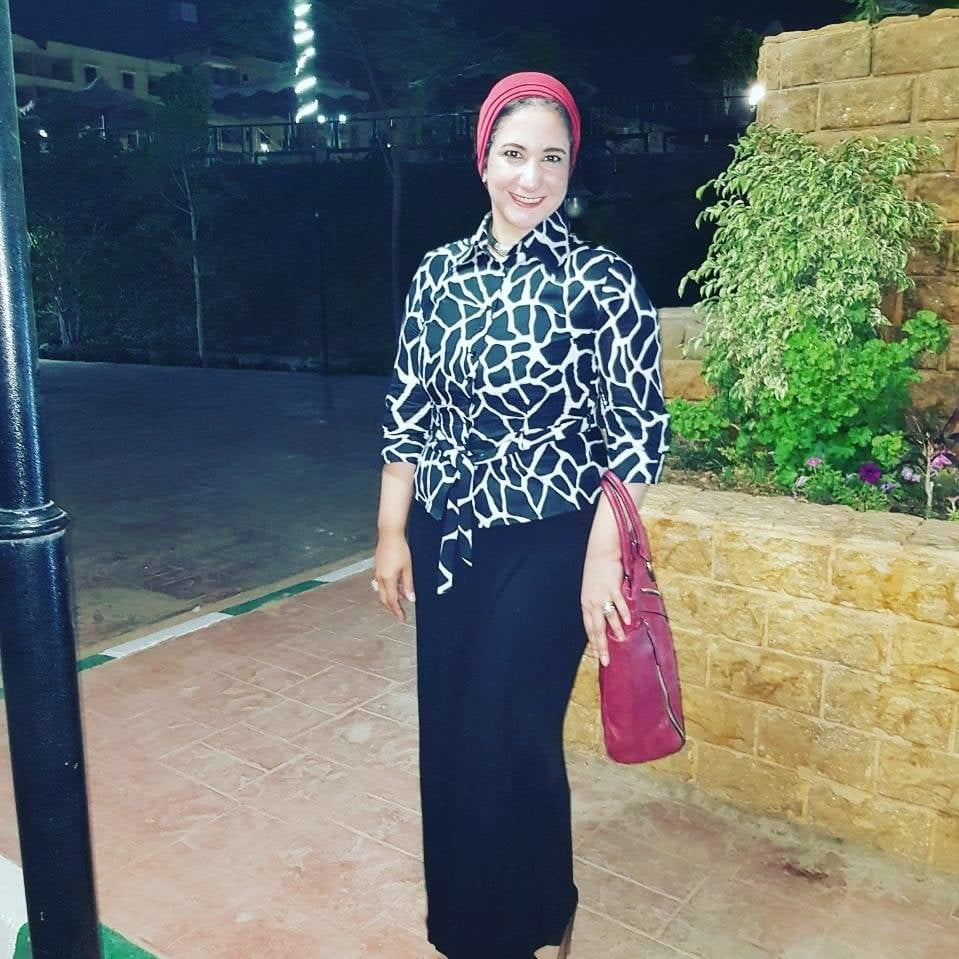 Hanaa - musulmano hijabi avvocato egiziano caldo
 #79685294
