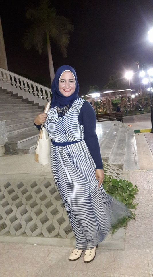 Hanaa - musulmano hijabi avvocato egiziano caldo
 #79685308
