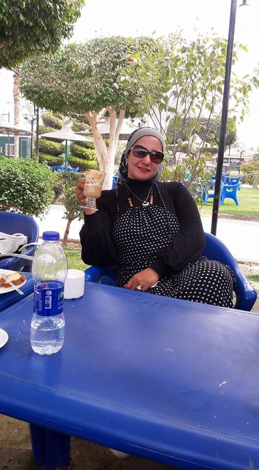 Hanaa - musulmano hijabi avvocato egiziano caldo
 #79685326