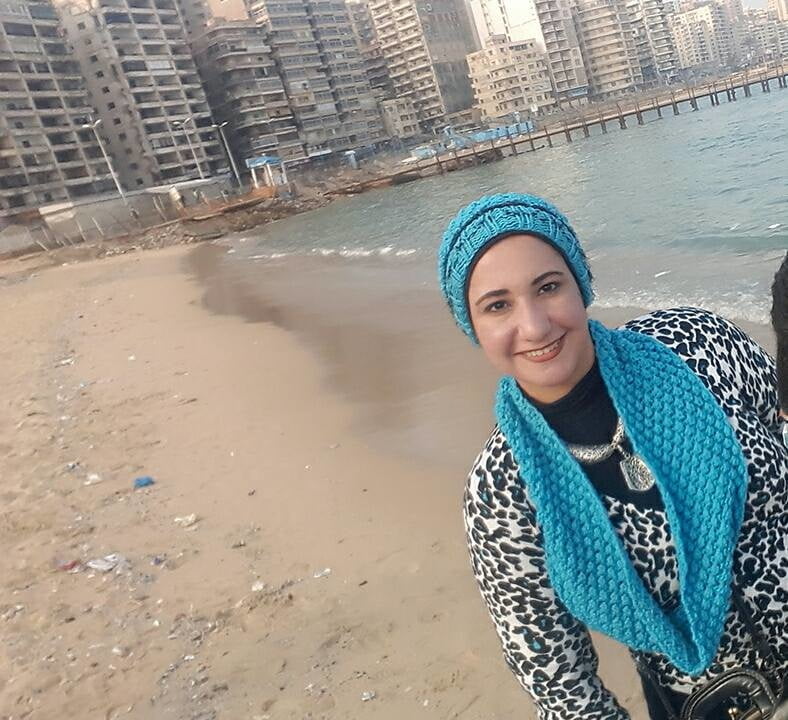 Hanaa - muslimische Hijabi heiße ägyptische Anwältin
 #79685332