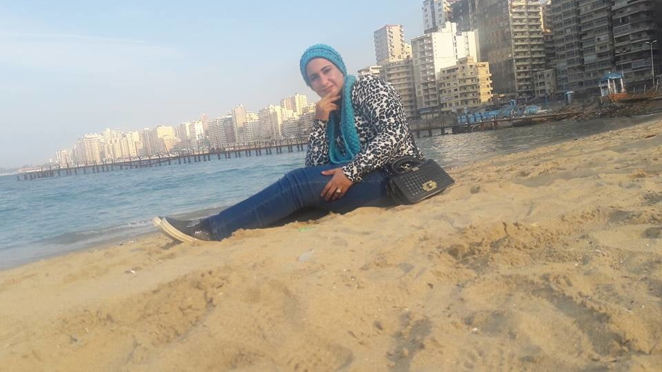 Hanaa - muslimische Hijabi heiße ägyptische Anwältin
 #79685337