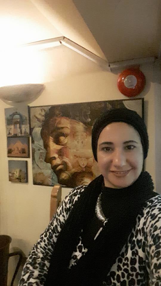 Hanaa - muslimische Hijabi heiße ägyptische Anwältin
 #79685339