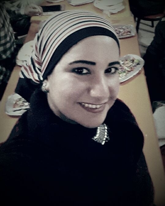 Hanaa - muslimische Hijabi heiße ägyptische Anwältin
 #79685350
