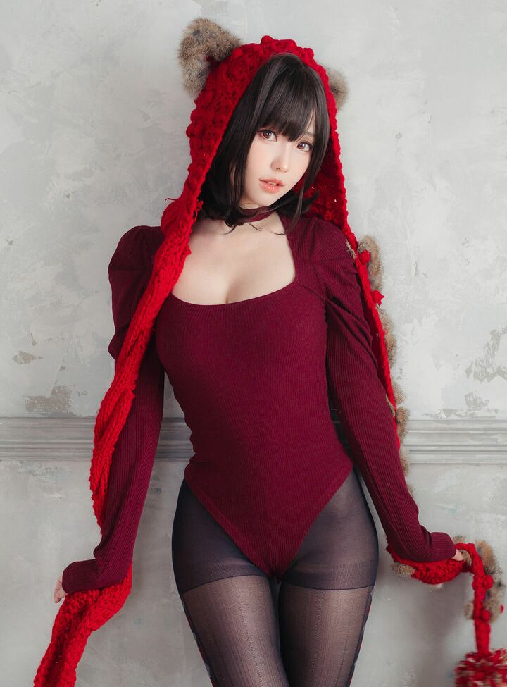 Eeelyeee nackt #108272237