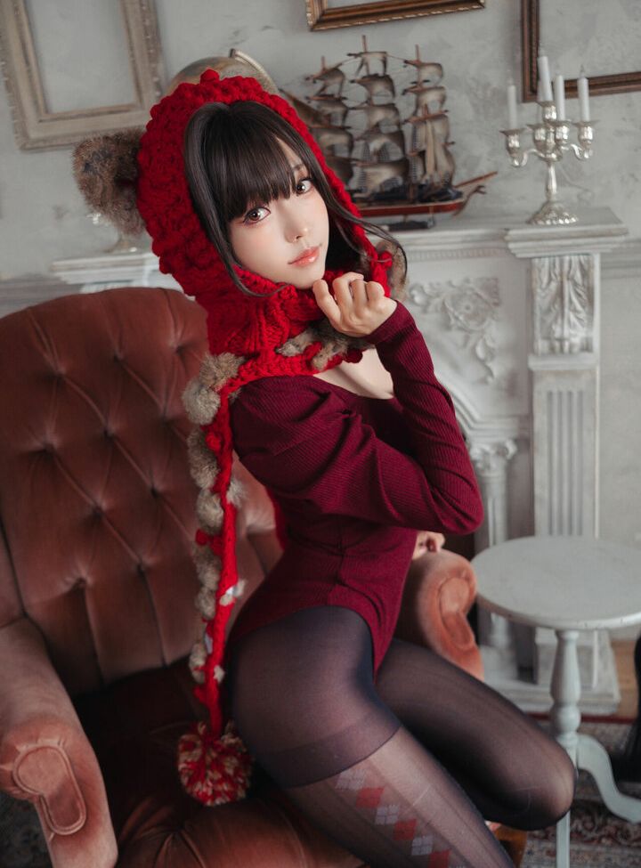 Eeelyeee nackt #108272269