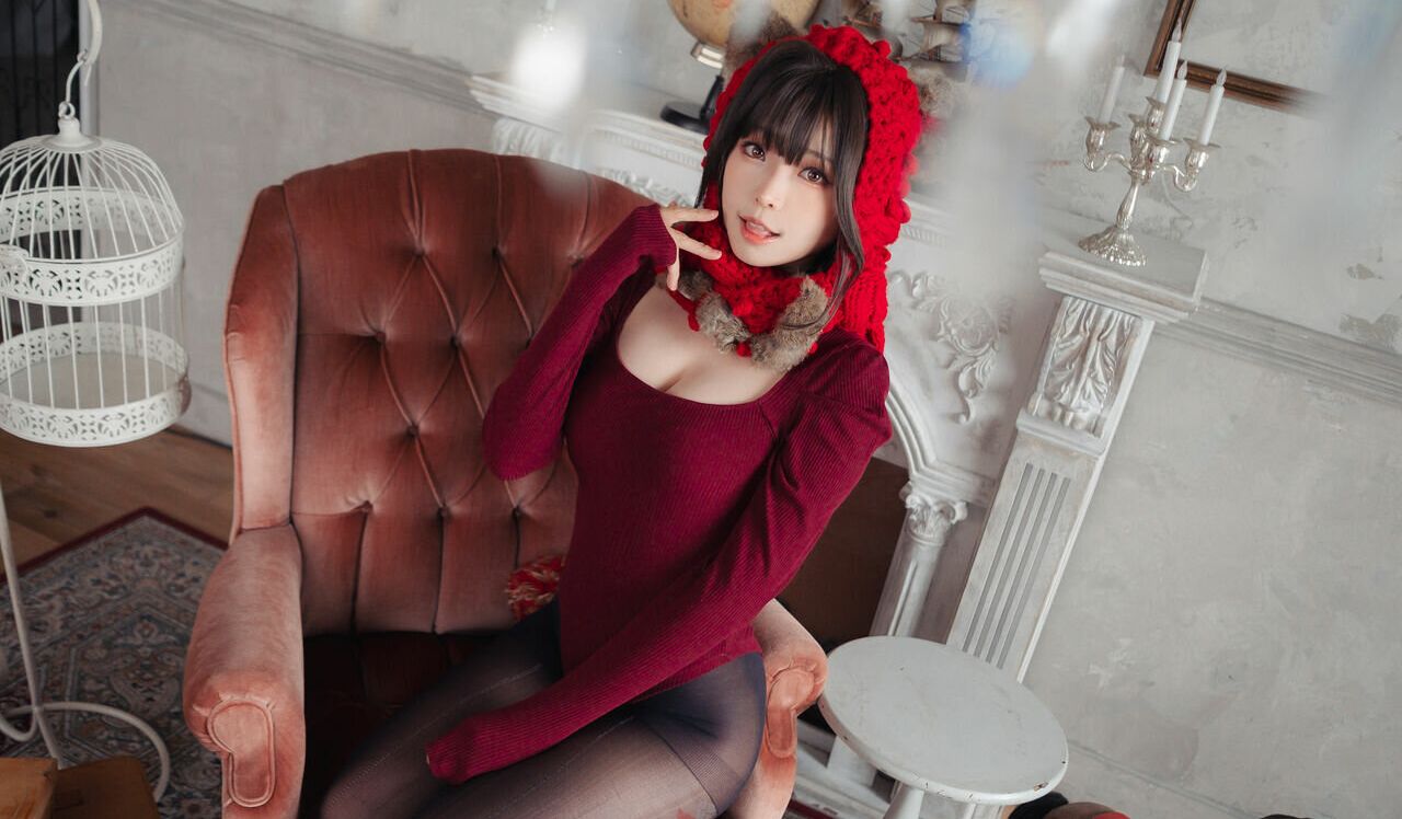 Eeelyeee nackt #108272272