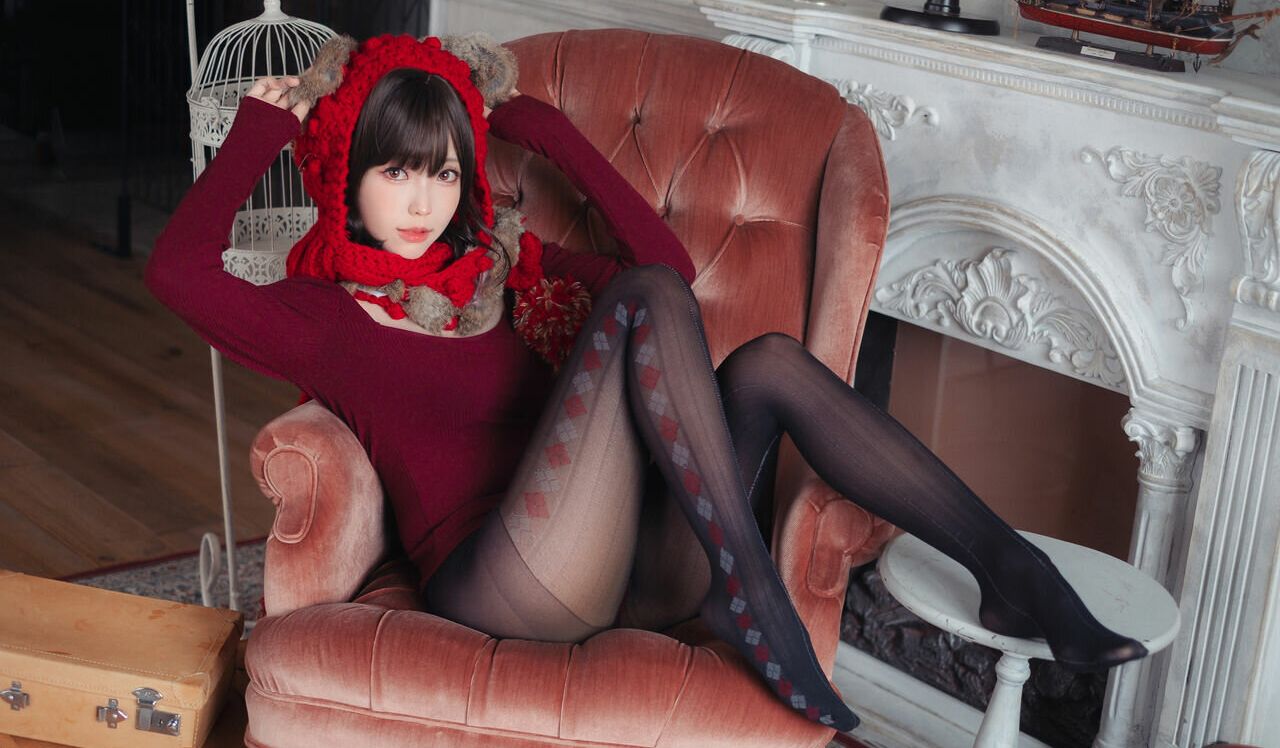 Eeelyeee nackt #108272277