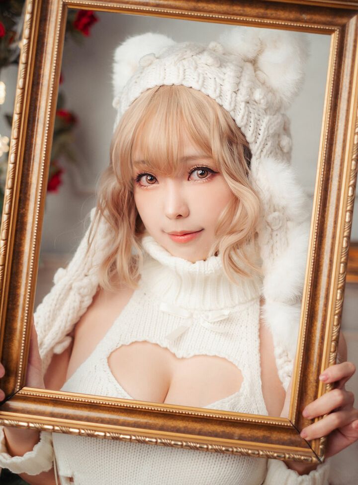 Eeelyeee nackt #108272288